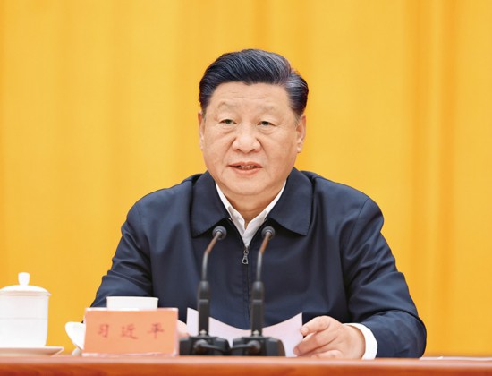　2021年10月13日至14日，中央人大工作會(huì)議在北京召開(kāi)。中共中央總書(shū)記、國(guó)家主席、中央軍委主席習(xí)近平出席會(huì)議并發(fā)表重要講話。 新華社記者 王曄/攝